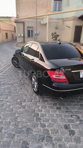 Mercedes C 250 2013, 175,000 km - 1.8 л - Bakı