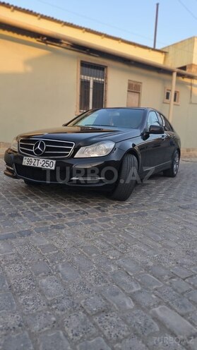 Mercedes C 250 2013, 175,000 km - 1.8 л - Bakı