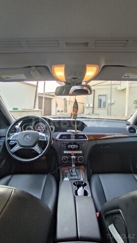 Mercedes C 250 2013, 175,000 km - 1.8 л - Bakı
