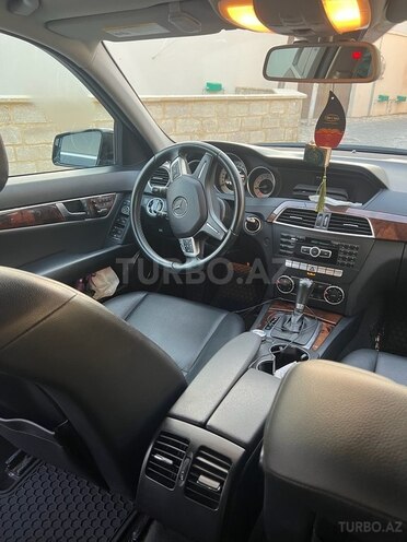 Mercedes C 250 2013, 175,000 km - 1.8 л - Bakı