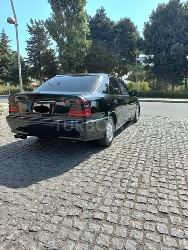 Mercedes C 230 1997, 342,752 km - 2.3 l - Bakı