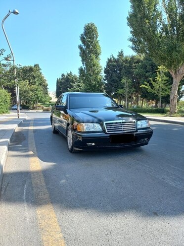 Mercedes C 230 1997, 342,752 km - 2.3 l - Bakı
