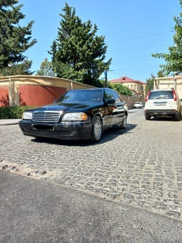 Mercedes C 230 1997, 342,752 km - 2.3 l - Bakı
