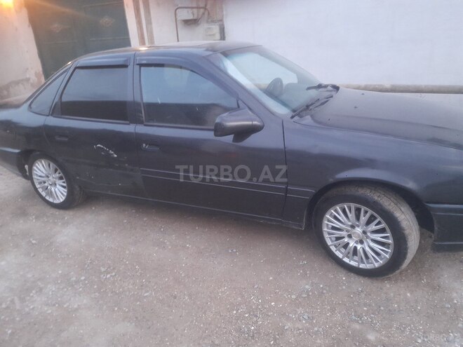 Opel Vectra 1992, 370,000 km - 2.0 l - Bakı