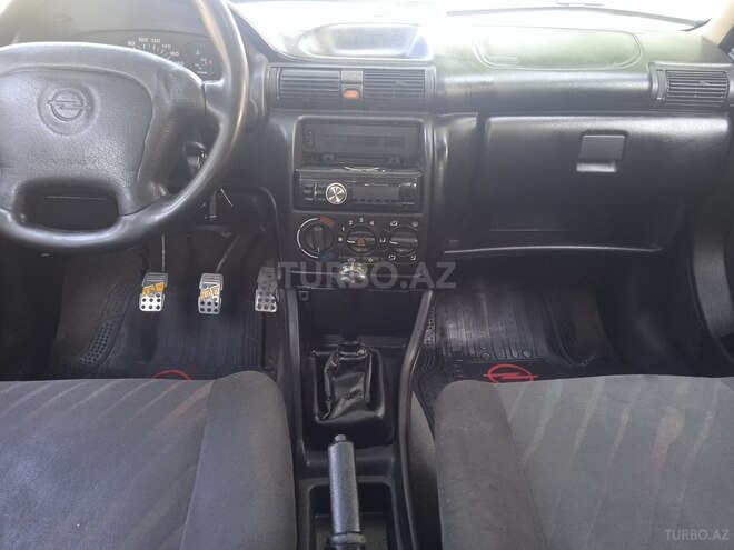Opel Astra 1997, 325,636 km - 1.6 l - Bakı