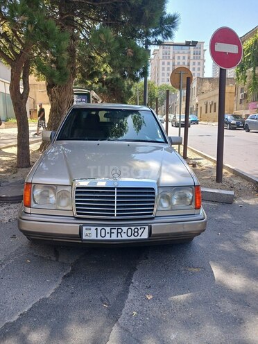 Mercedes E 250 1993, 548,500 km - 2.5 l - Bakı