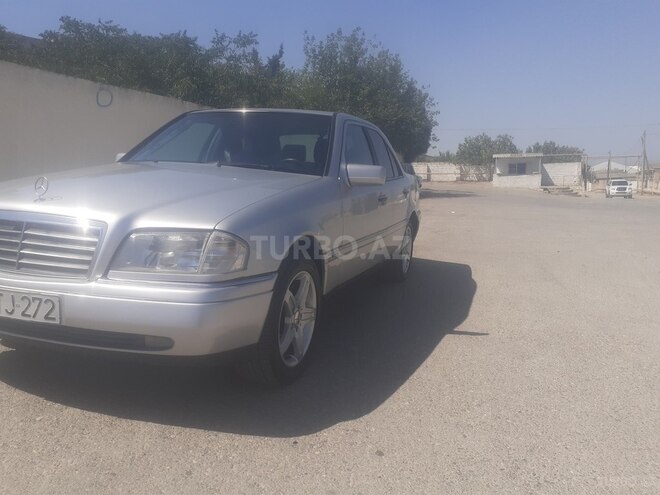 Mercedes C 180 1995, 380,000 km - 1.8 l - Bakı