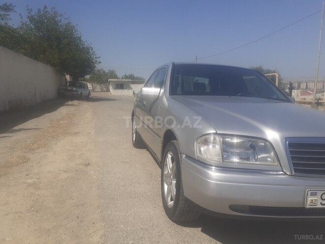 Mercedes C 180 1995, 380,000 km - 1.8 l - Bakı