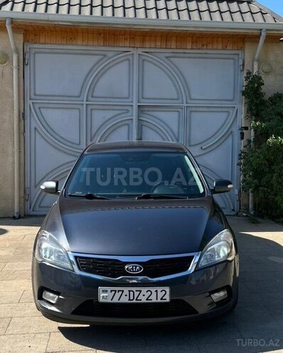 Kia Ceed 2009, 204,000 km - 1.6 л - Bakı