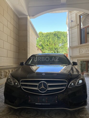 Mercedes E 200 2014, 109,900 km - 2.0 l - Gəncə
