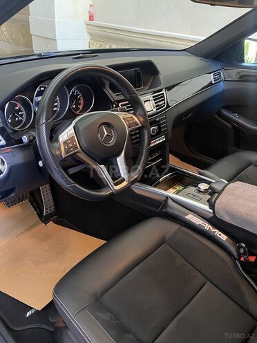 Mercedes E 200 2014, 109,900 km - 2.0 l - Gəncə