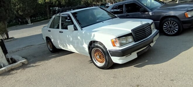 Mercedes 190 1993, 250,000 km - 2.0 l - Bakı