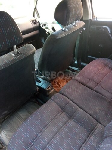 Volkswagen Golf 1993, 125,203 km - 1.6 л - Lənkəran
