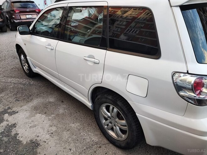 Mitsubishi Outlander 2002, 378,000 km - 2.4 l - Bakı