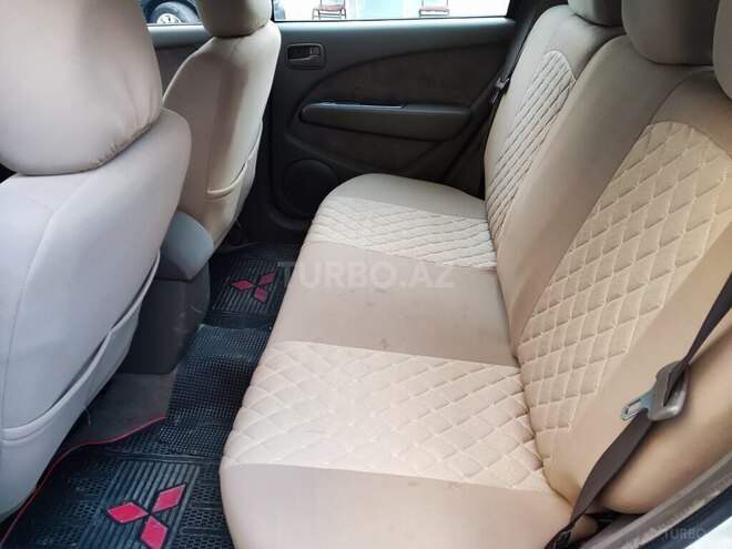 Mitsubishi Outlander 2002, 378,000 km - 2.4 l - Bakı