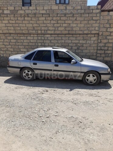 Opel Vectra 1995, 331,740 km - 2.0 л - Şəmkir