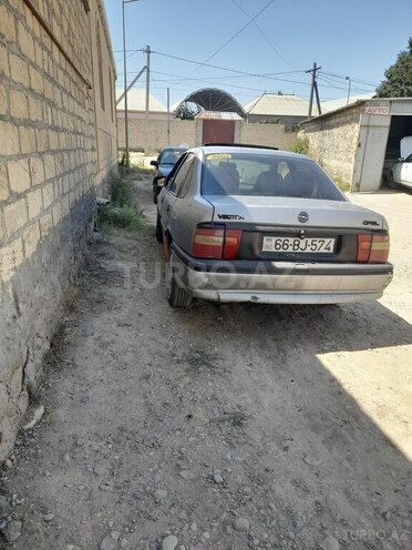 Opel Vectra 1995, 331,740 km - 2.0 л - Şəmkir