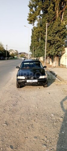 Opel Astra 1996, 391,000 km - 1.6 l - Quba