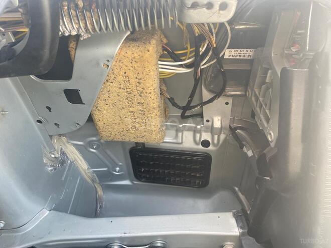 Mercedes C 180 1998, 277,876 km - 1.8 л - Bakı