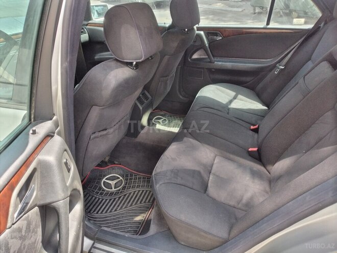 Mercedes E 200 1998, 321,500 km - 2.0 l - Bakı