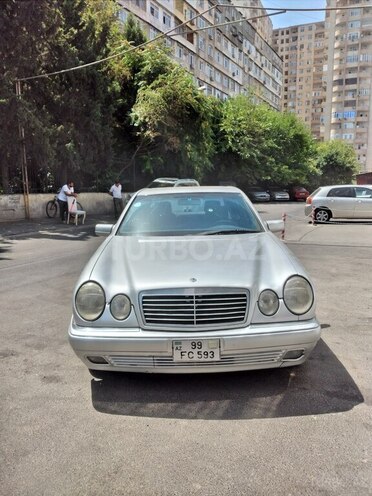 Mercedes E 200 1998, 321,500 km - 2.0 l - Bakı