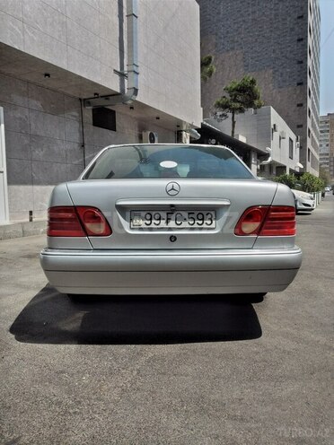 Mercedes E 200 1998, 321,500 km - 2.0 l - Bakı