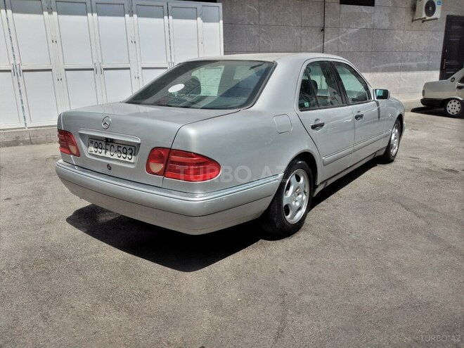 Mercedes E 200 1998, 321,500 km - 2.0 l - Bakı