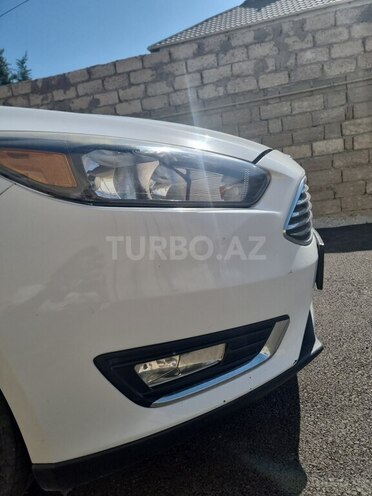 Ford Focus 2017, 122,000 km - 1.0 л - Bakı