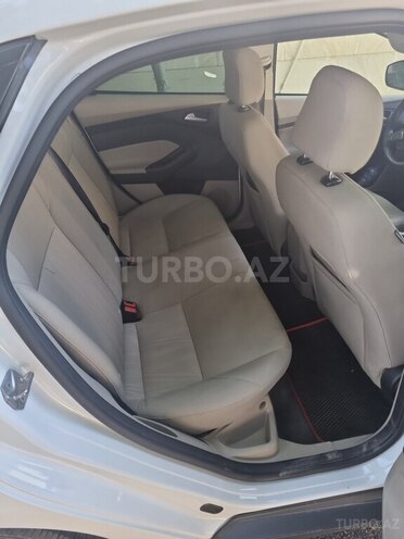 Ford Focus 2017, 122,000 km - 1.0 л - Bakı
