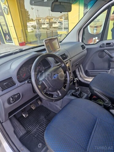 Ford Tourneo Connect 2006, 292,750 km - 1.8 l - Xaçmaz