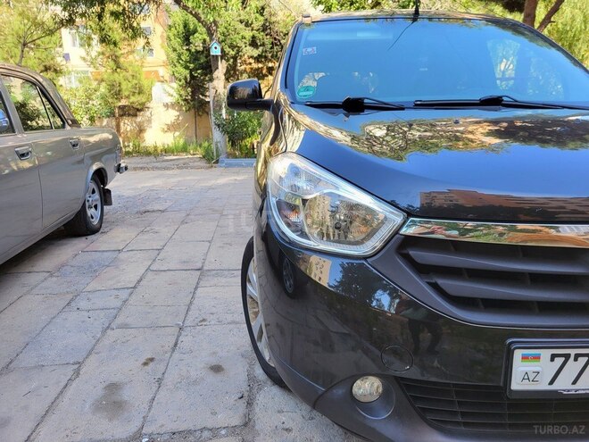 Dacia Lodgy 2014, 187,000 km - 1.5 л - Bakı