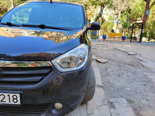 Dacia Lodgy 2014, 187,000 km - 1.5 л - Bakı