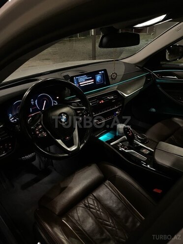 BMW 520 2018, 118,000 km - 2.0 l - Bakı
