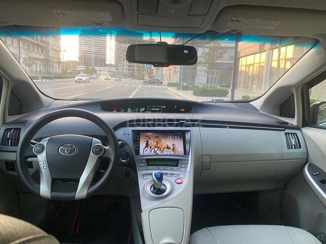 Toyota Prius 2014, 140,000 km - 1.8 l - Bakı