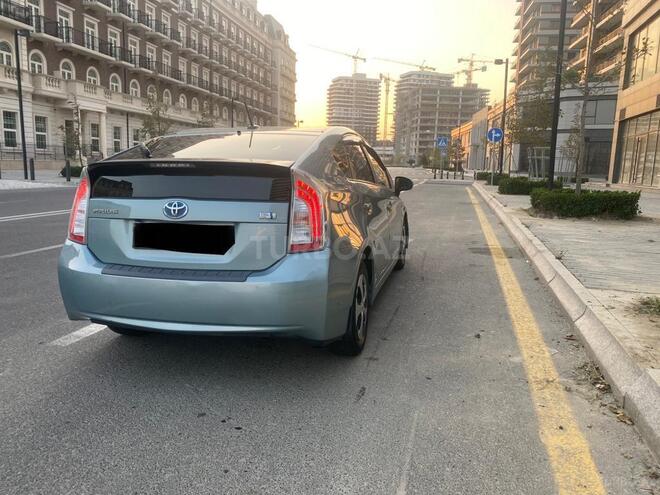 Toyota Prius 2014, 140,000 km - 1.8 l - Bakı