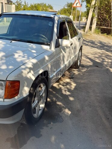 Mercedes 190 1993, 275,000 km - 2.0 l - Bərdə