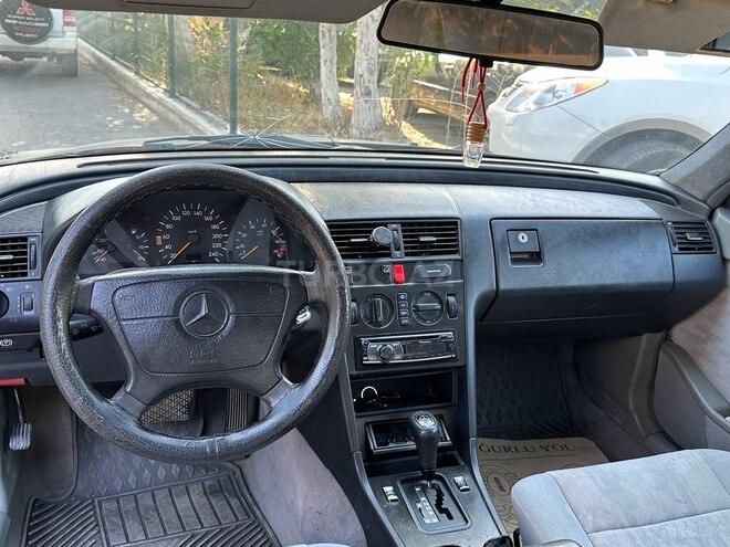 Mercedes C 180 1994, 352,880 km - 1.8 l - Bakı