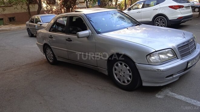 Mercedes C 180 1999, 350,000 km - 1.8 l - Bakı