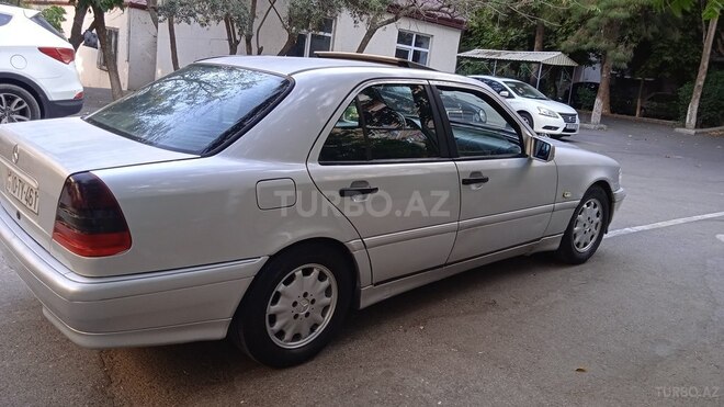 Mercedes C 180 1999, 350,000 km - 1.8 l - Bakı