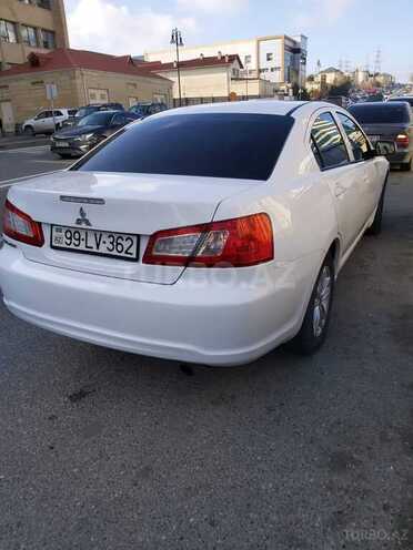 Mitsubishi Galant 2011, 321,870 km - 2.4 l - Bakı