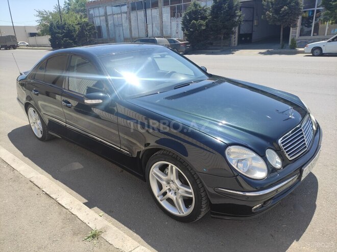 Mercedes E 320 2002, 271,000 km - 3.2 l - Gəncə