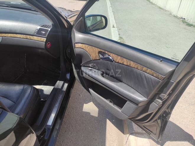 Mercedes E 320 2002, 271,000 km - 3.2 l - Gəncə