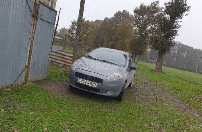 Fiat Punto 2007, 293,935 km - 1.3 l - Bakı