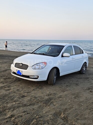 Hyundai Accent 2010, 399,000 km - 1.4 l - Xaçmaz