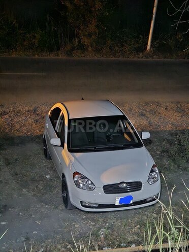Hyundai Accent 2010, 399,000 km - 1.4 l - Xaçmaz