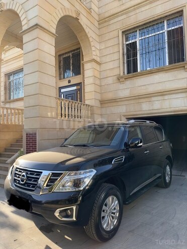 Nissan Patrol 2018, 31,890 km - 4.0 l - Bakı