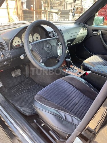 Mercedes C 180 1998, 326,600 km - 1.8 l - Bakı