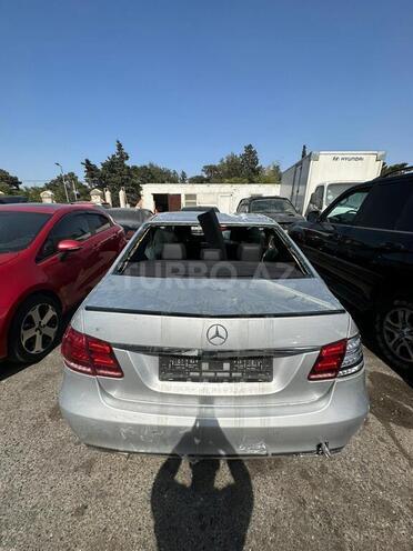 Mercedes E 220 2013, 270,000 km - 2.2 л - Bakı