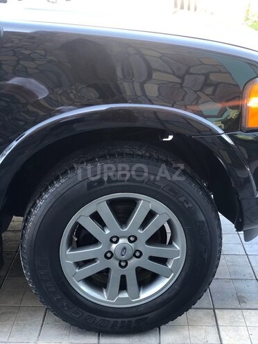 Ford Explorer 2005, 350,000 km - 4.0 л - Gəncə