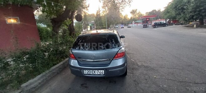 Opel Astra 2006, 265,000 km - 1.4 l - Mingəçevir